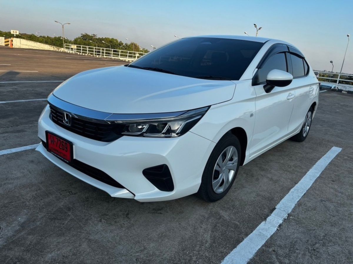 รถเช่า Honda City สีขาว ขอนแก่น อุดรธานี